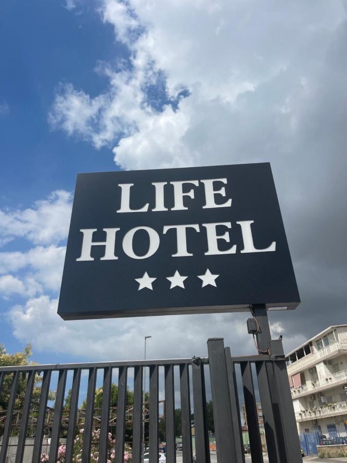 Life Hotel Casalnuovo Di Napoli Dış mekan fotoğraf
