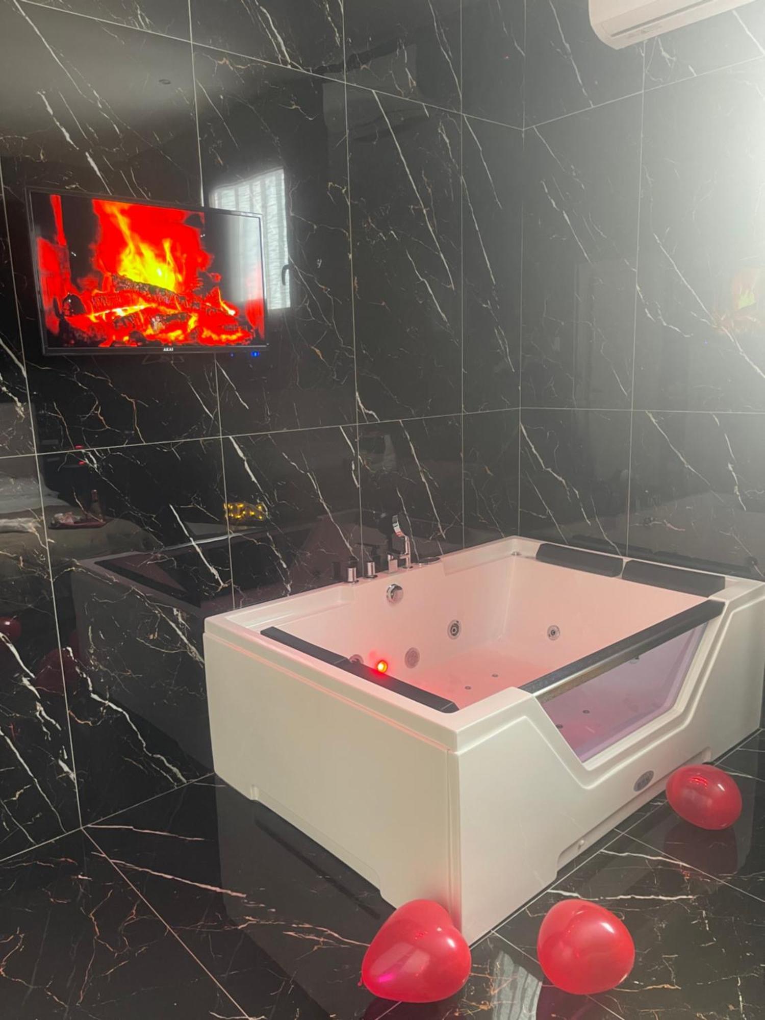 Life Hotel Casalnuovo Di Napoli Dış mekan fotoğraf