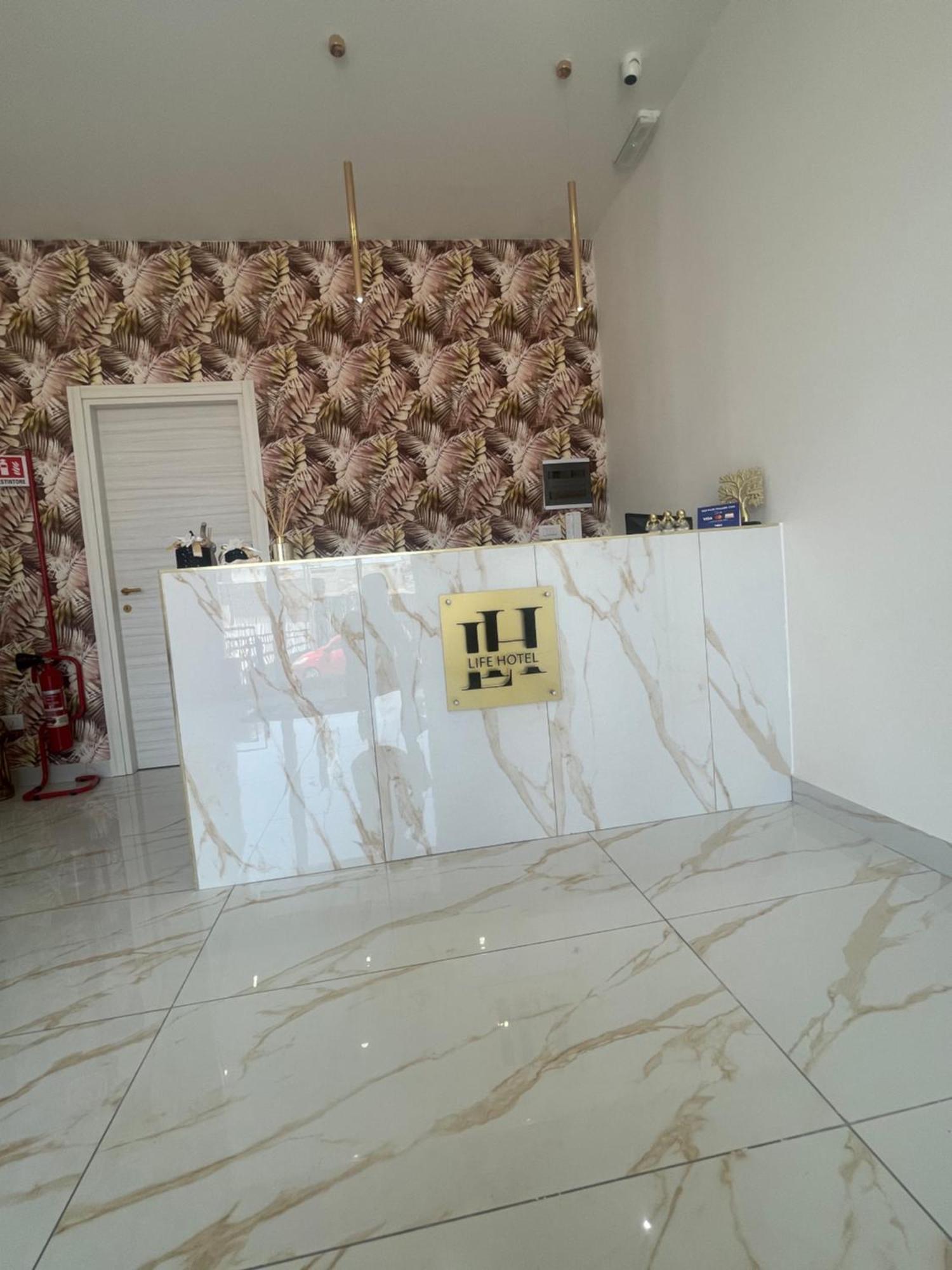 Life Hotel Casalnuovo Di Napoli Dış mekan fotoğraf